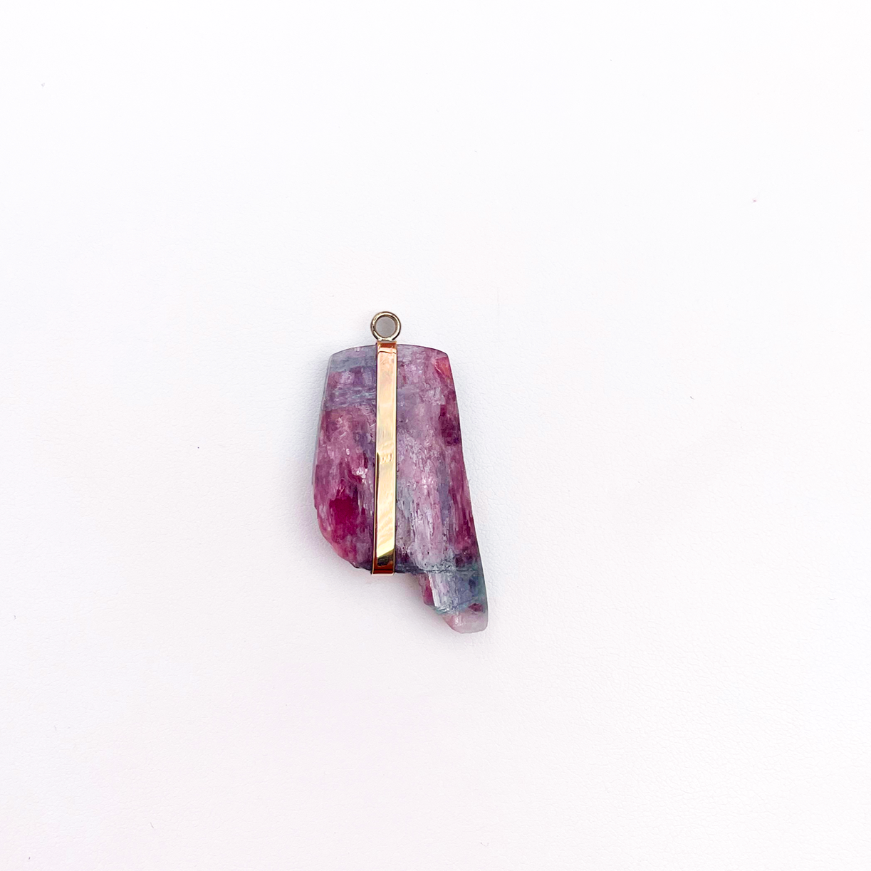 18. Paraiba Tourmaline Gold Pendant