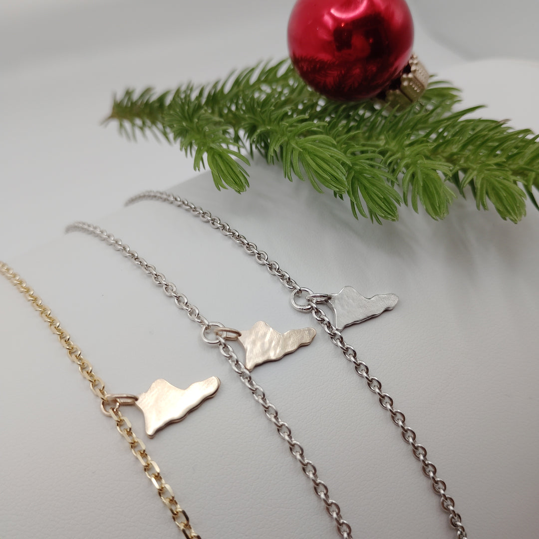St Croix Island Mini Chain Bracelet